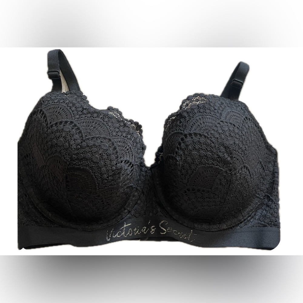 Victoria's Secret Elegant Black Lace Bra T-shirt lightly lined 34DD NWOT